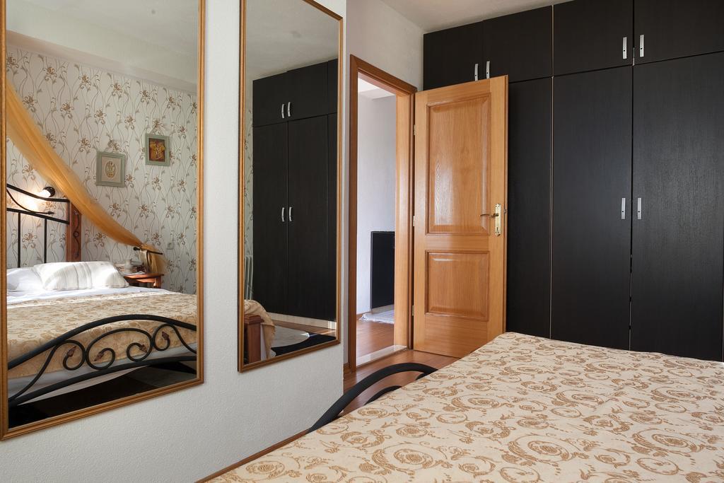 פודגורה Holiday Home Alegra מראה חיצוני תמונה